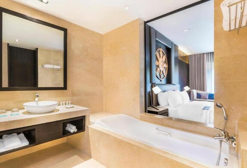 Camera Deluxe Letto King, Le Méridien Paro, Riverfront