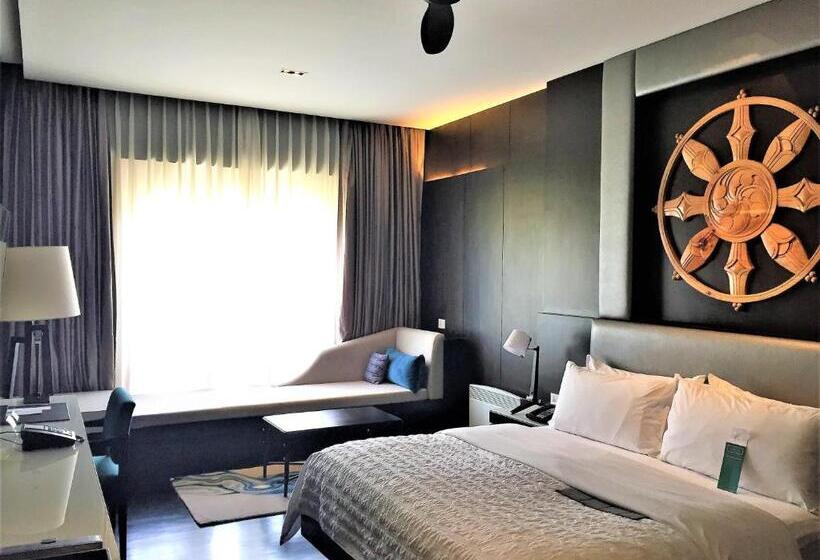 Camera Classica Letto King, Le Méridien Paro, Riverfront