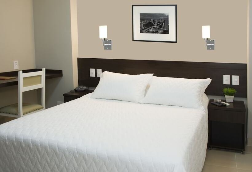חדר אקזקיוטיב, Lider Hotel Ituiutaba