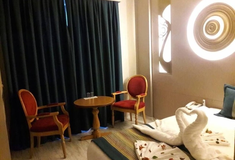 스탠다드 룸, Nun Otel