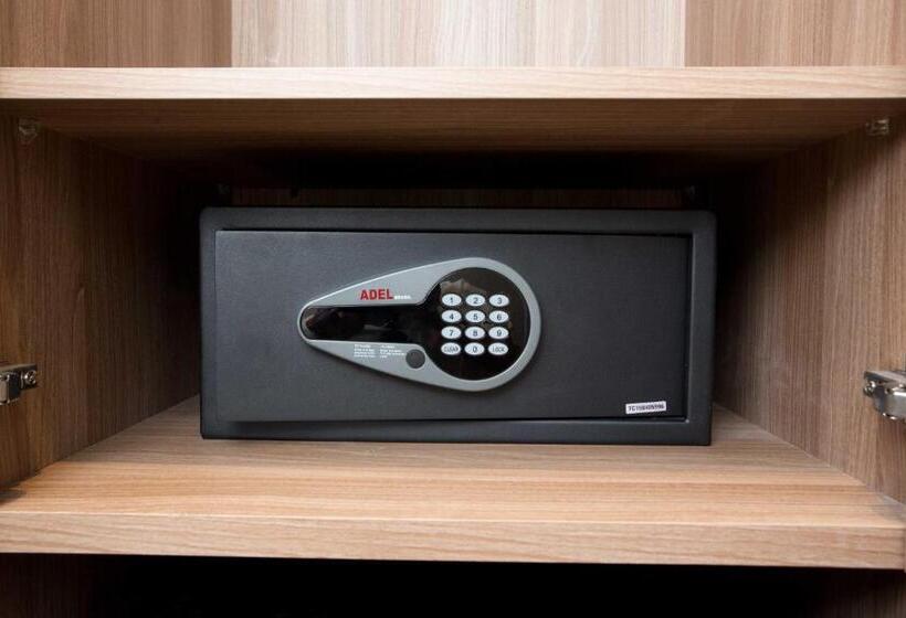 اتاق استاندارد برای معلولان, Petit Rio