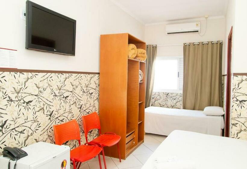 جناح, Ruby Hospedagens