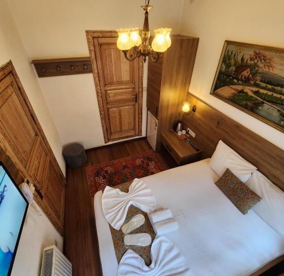 اتاق استاندارد, Kadıköy White House