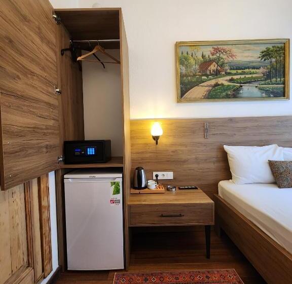 اتاق استاندارد, Kadıköy White House