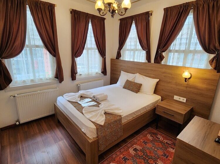 اتاق استاندارد, Kadıköy White House