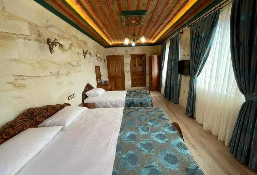 اتاق لوکس سه تخته, Yusuf Bey House
