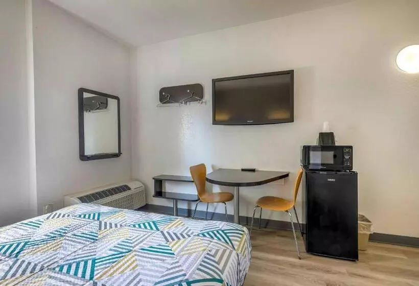 身障者適用スタンダードルーム, Motel 6cedar Park, Tx