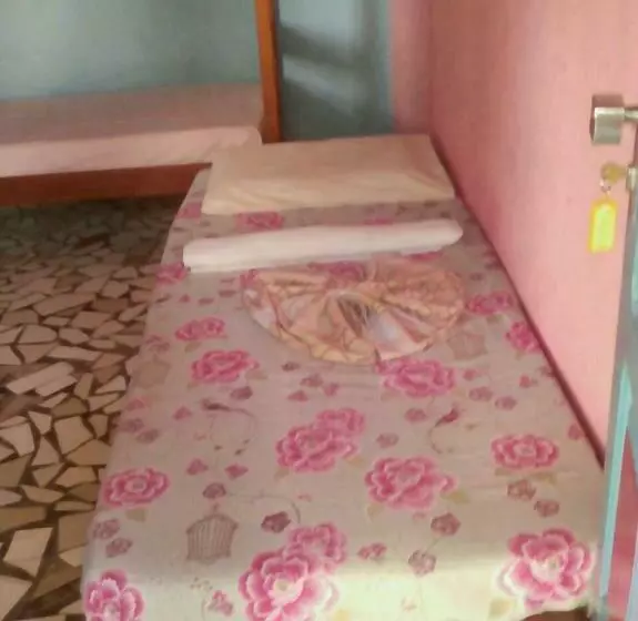 浴室共有スタンダード４人用ルーム, Albergue Da Gamboa