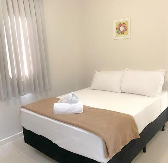 标准间带双人床, Di Sica