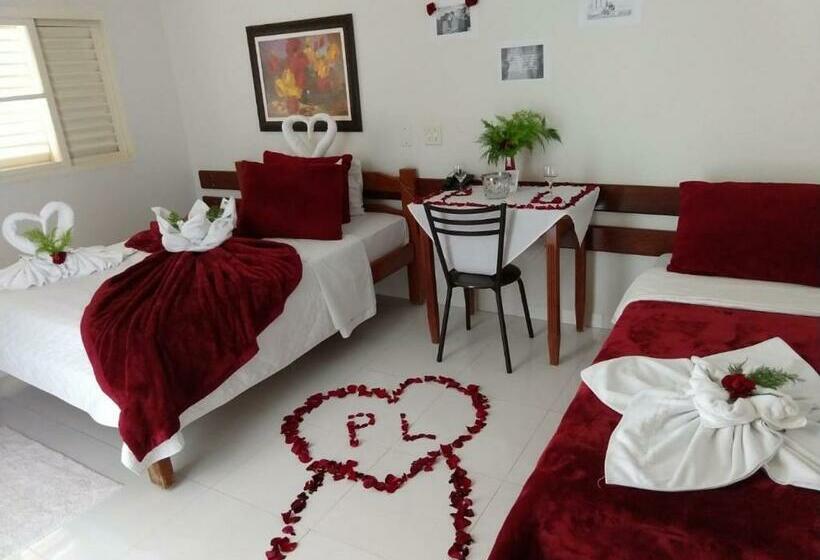 חדר סטנדרט לשלושה, Do Lago