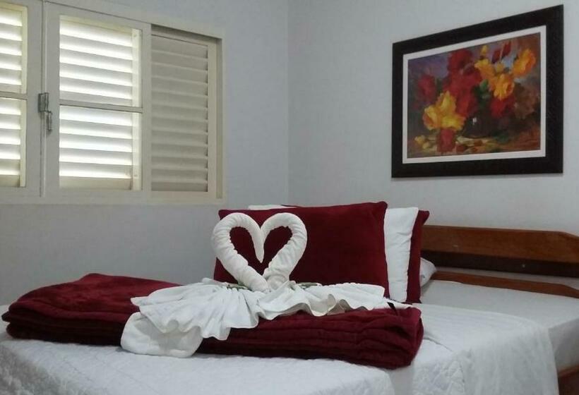 חדר סטנדרט לשלושה, Do Lago