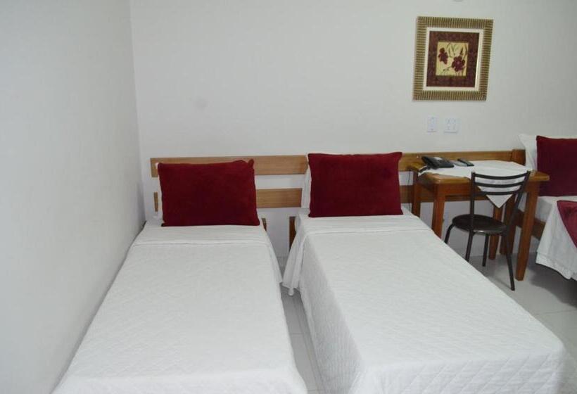 חדר דלוקס, Do Lago