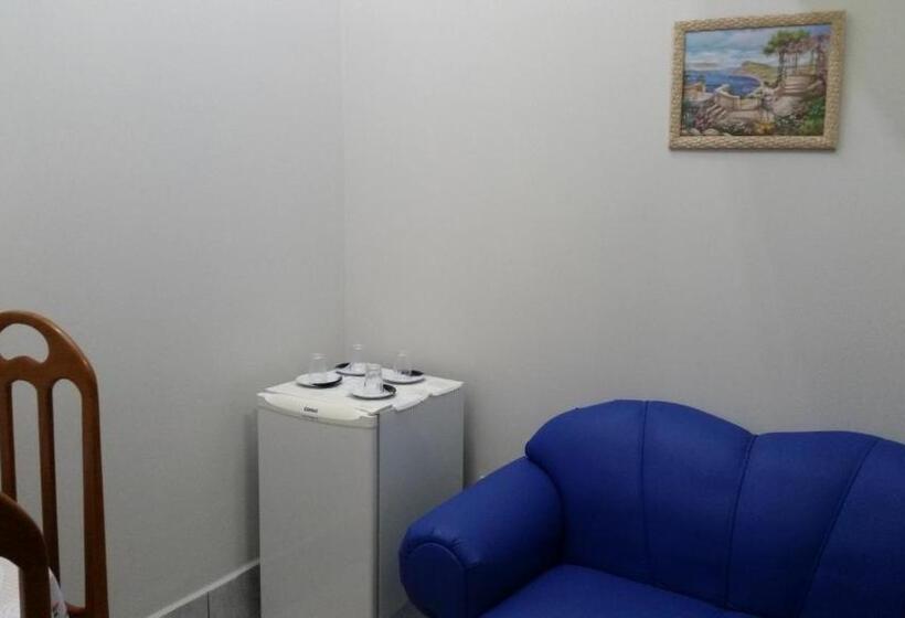 Семейный Номер, Florença