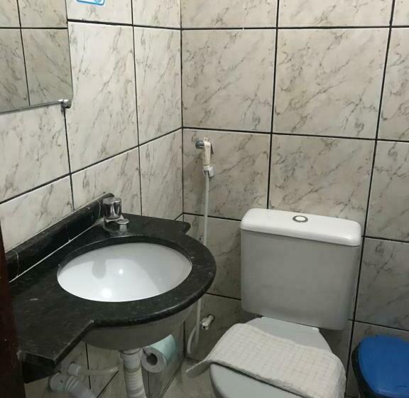 חדר אקונומי, Monólitos