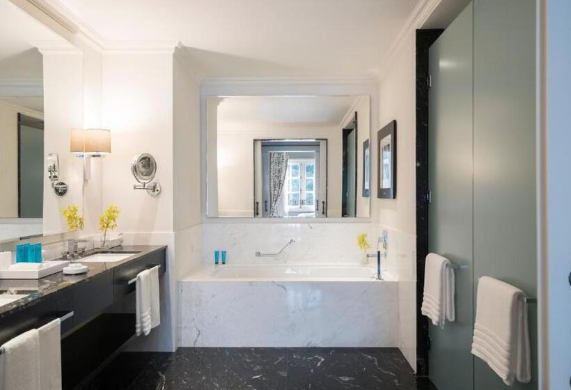 سوییت جونیور لوکس, Palacio Tangara  An Oetker Collection