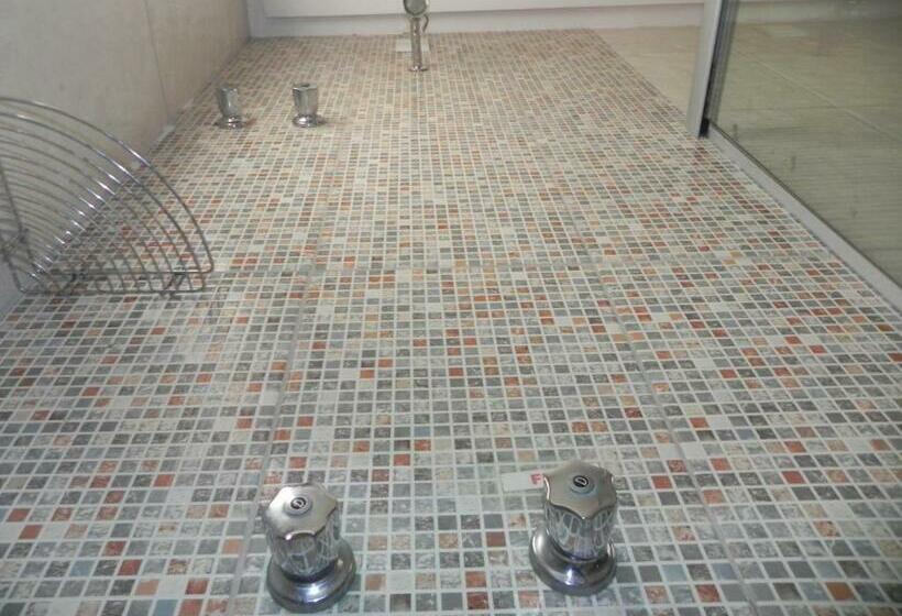 Номер Стандарт, Planeta