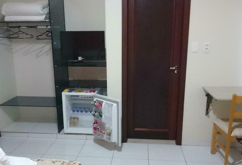 标准间, Pousada Real