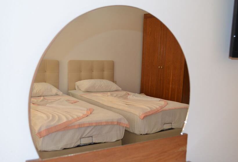 4인용 스탠다드 룸, Prens Yildiz