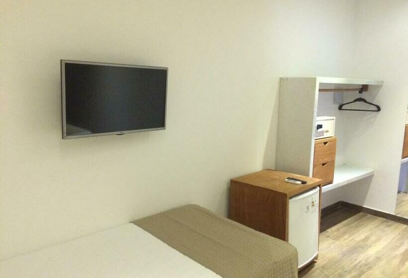 غرفة قياسية مطلّة علي الحديقة, Ravenala