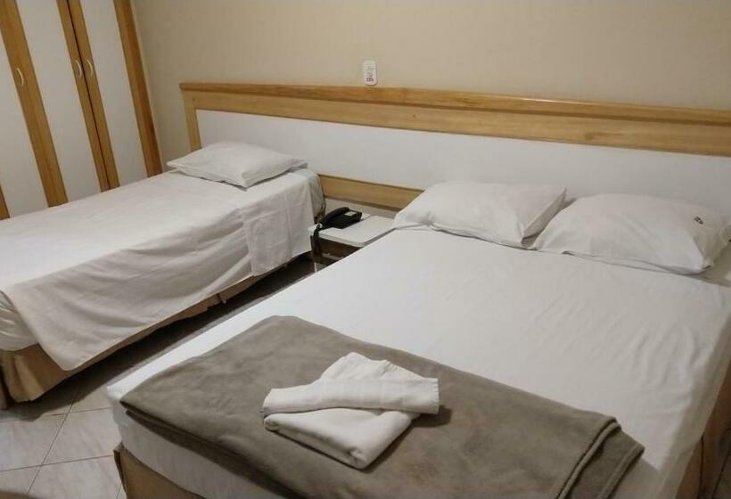 스탠다드 트리플 룸, Econotel
