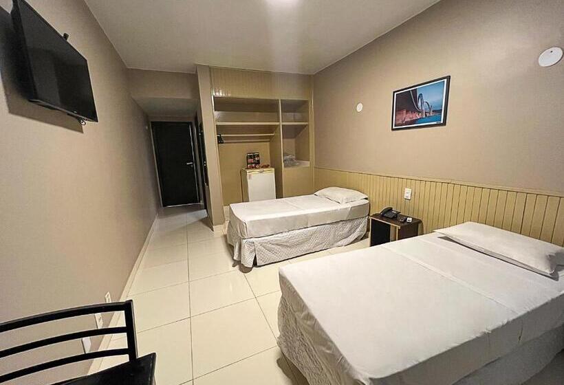 豪华房间, Econotel