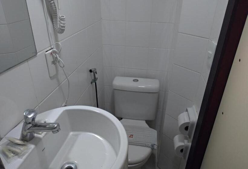 싱글 기본룸, Econotel