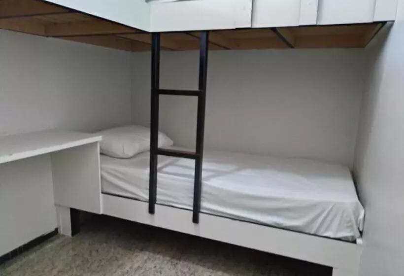 １ベッドルームのデラックスアパートメント, Econotel
