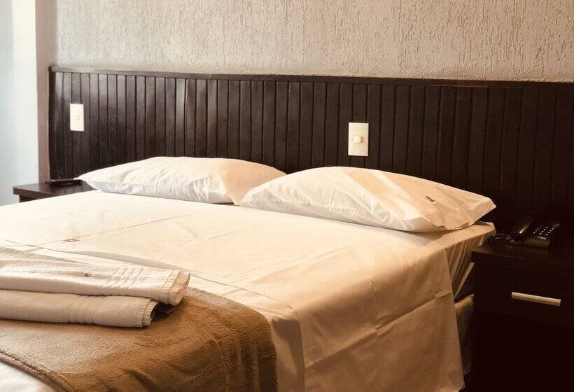 디럭스 룸, Econotel