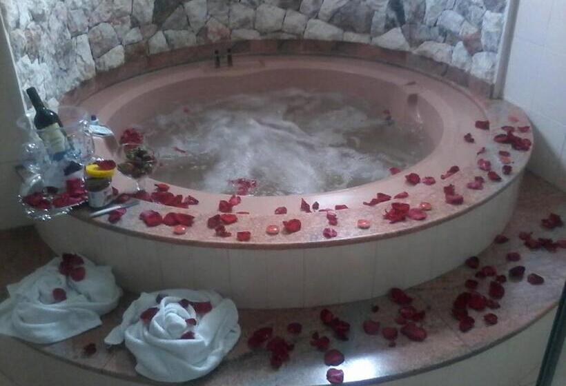 Standart Stüdyo, Cortese