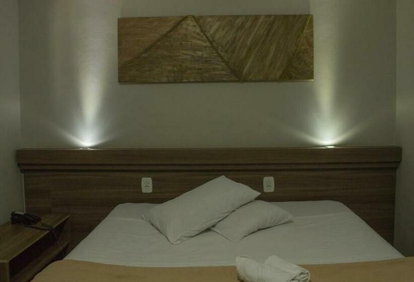 家庭工作室, Lages