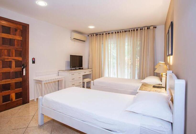 جناح غرفتين نوم, Mercedes