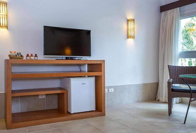 غرفة ديلوكس, Mercedes