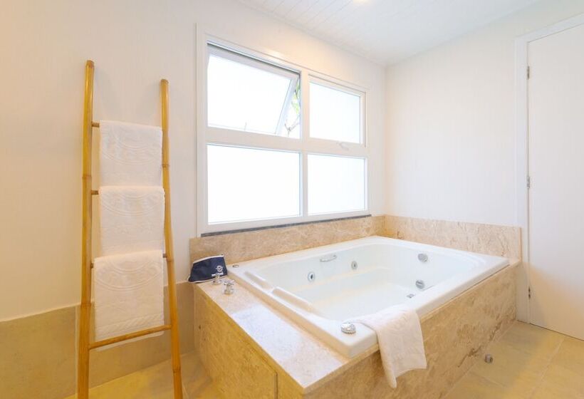 ماستر سويت, Mercedes