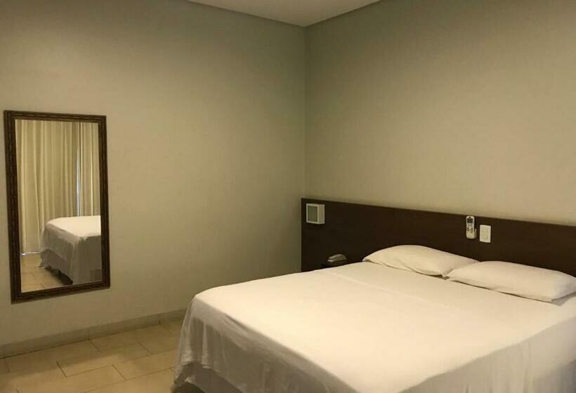 スタンダードルーム, Oásis