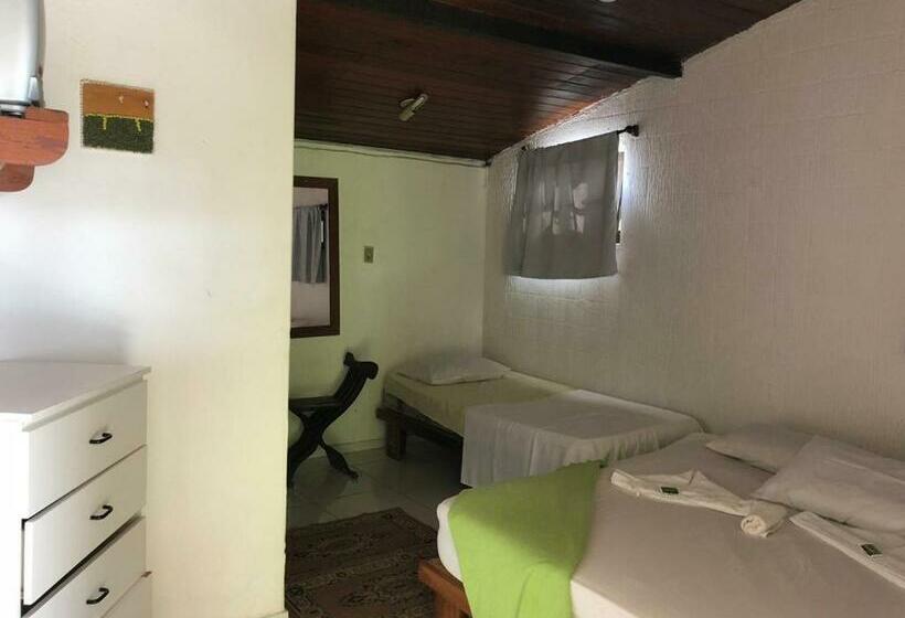 베이직 3인 룸, Pousada Caravelas