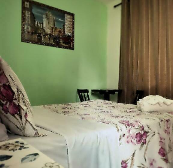 스위트, Pousada Della Vegas