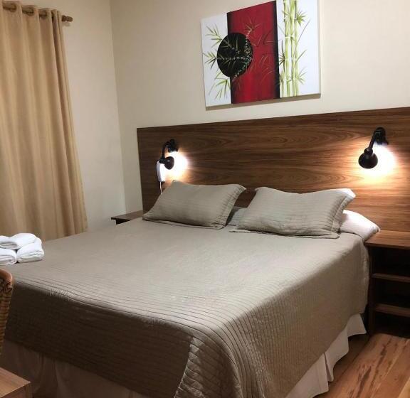 Quarto Estandar com Hidromassagem, Pousada Kaliman Campos Do Jordão   Premium