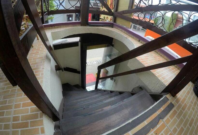 סוויטה, Pousada Maresia Centro