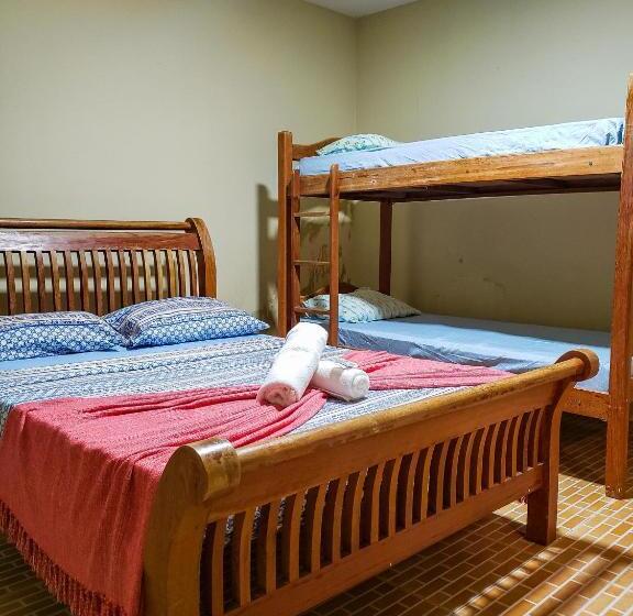 סוויטה, Pousada Maresia Centro