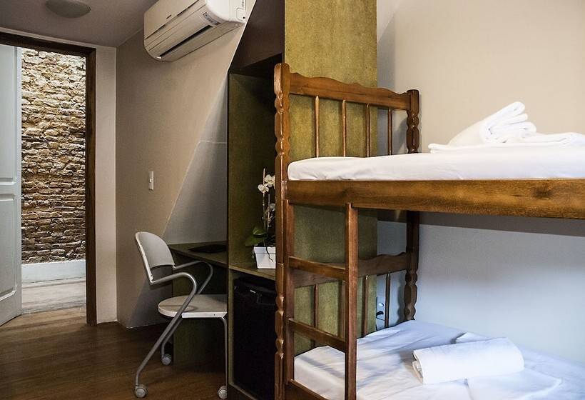 اتاق استاندارد چهار تخته, Santa Hospedagem