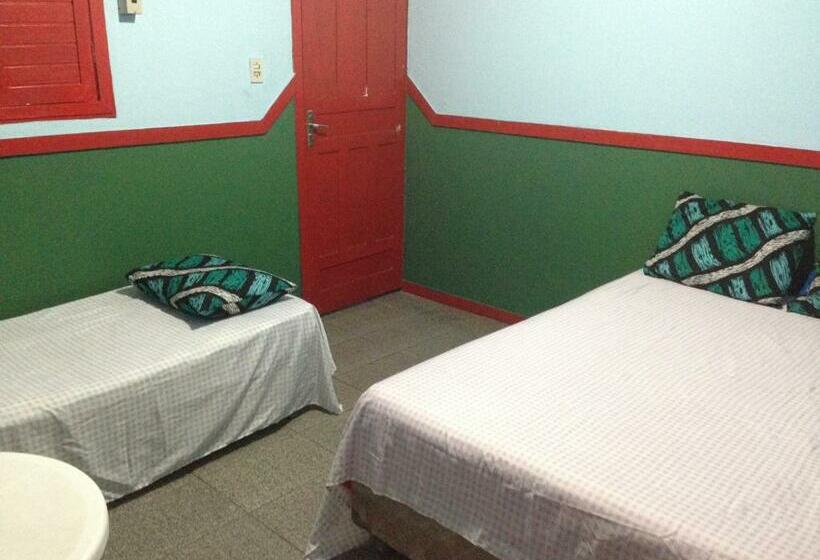 اتاق استاندارد سه نفره, Spada