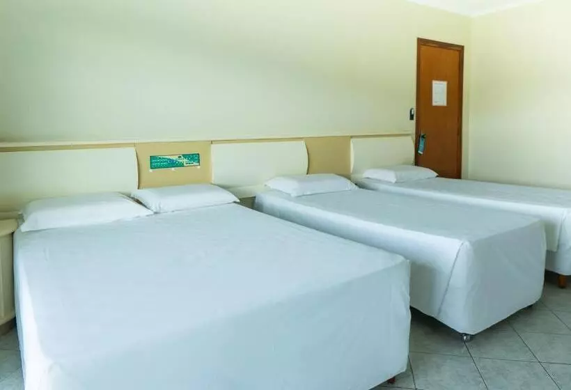 デラックストリプルルーム, Pratas Thermas Resort