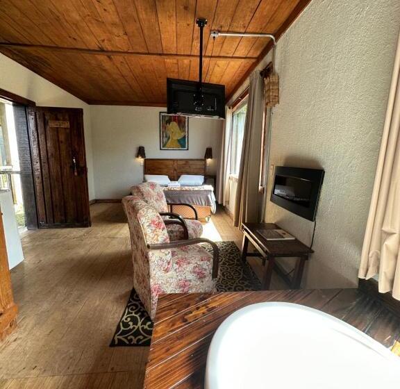 Kertre Néző Lakosztály, Pousada Do Rei Arthur