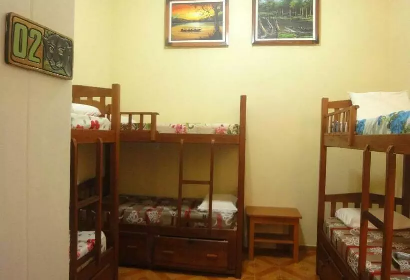 ルームシェアのワンベッド, Hostel Manaus