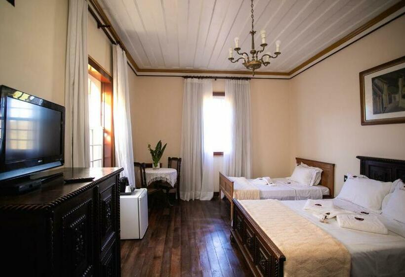 Люкс, Teatro Hotel Boutique