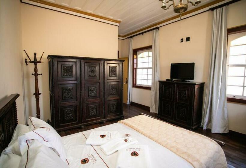 Люкс, Teatro Hotel Boutique