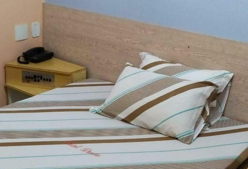 스탠다드 싱글 룸, Dueto