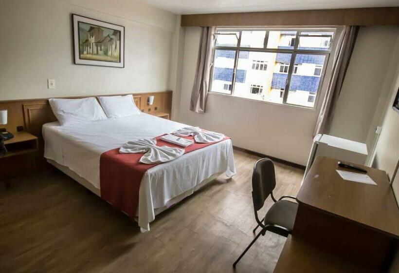 חדר סטנדרט, Estrela Do Sul