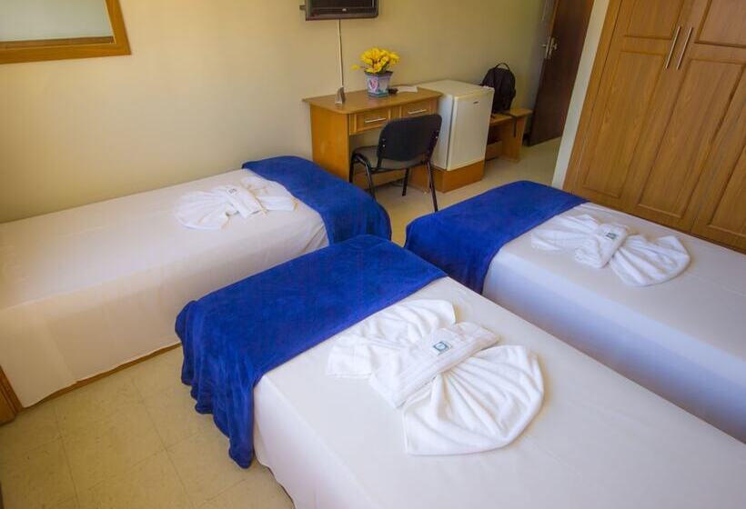 חדר סטנדרט לשלושה, Estrela Do Sul