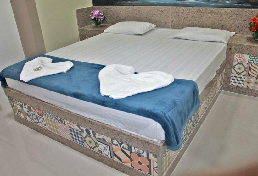 Quarto standard, Farol Da Barra